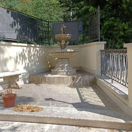 Villino Chelidonia *